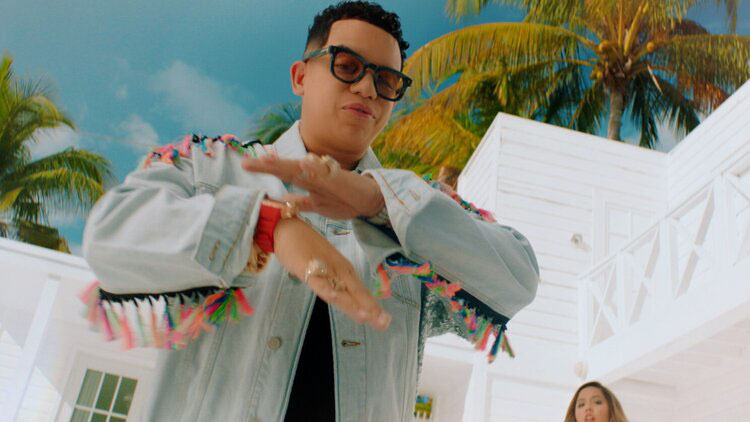 TIANA KOCKER FT. J ÁLVAREZ – POR TIEMPO