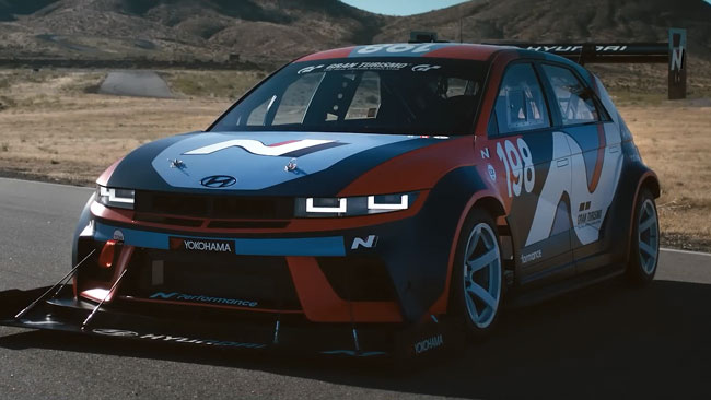 Hyundai / Pikes Peak