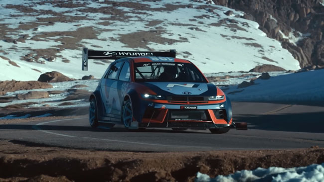 Hyundai / Pikes Peak